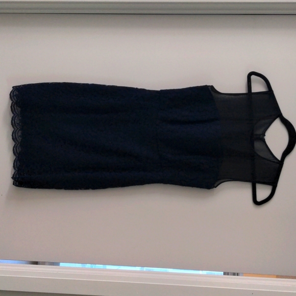 diane von furstenberg - Navy lace dress - Picture 2 of 4